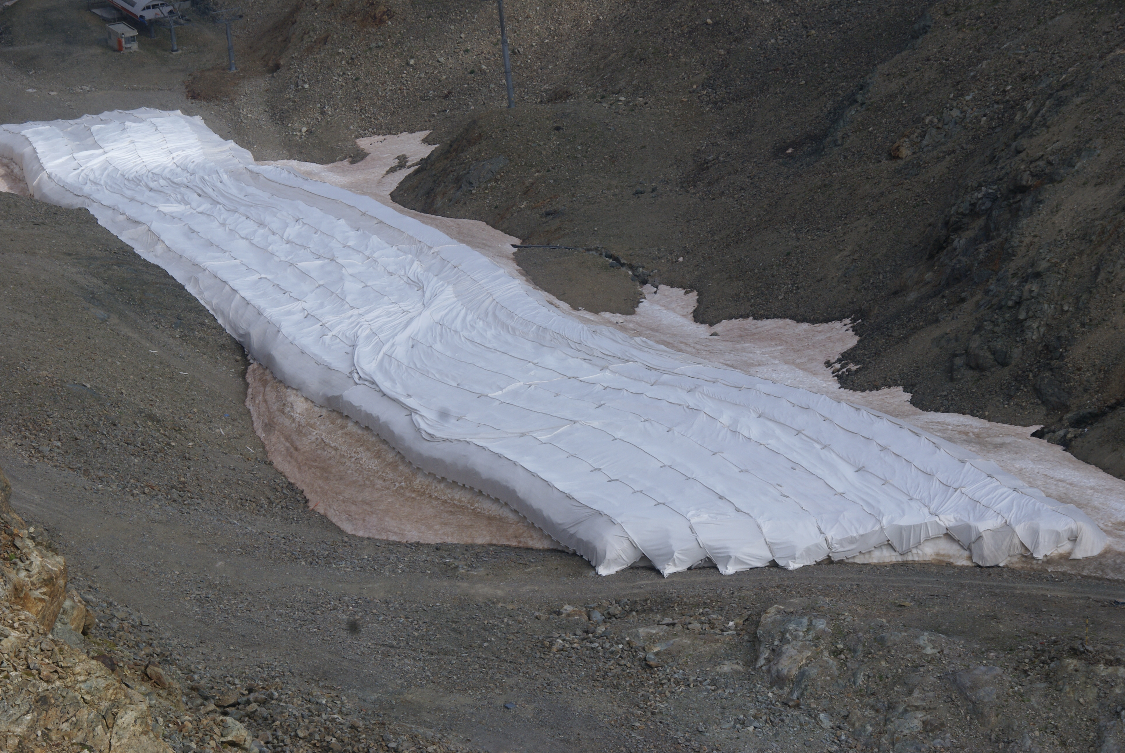 Glacier protection felt