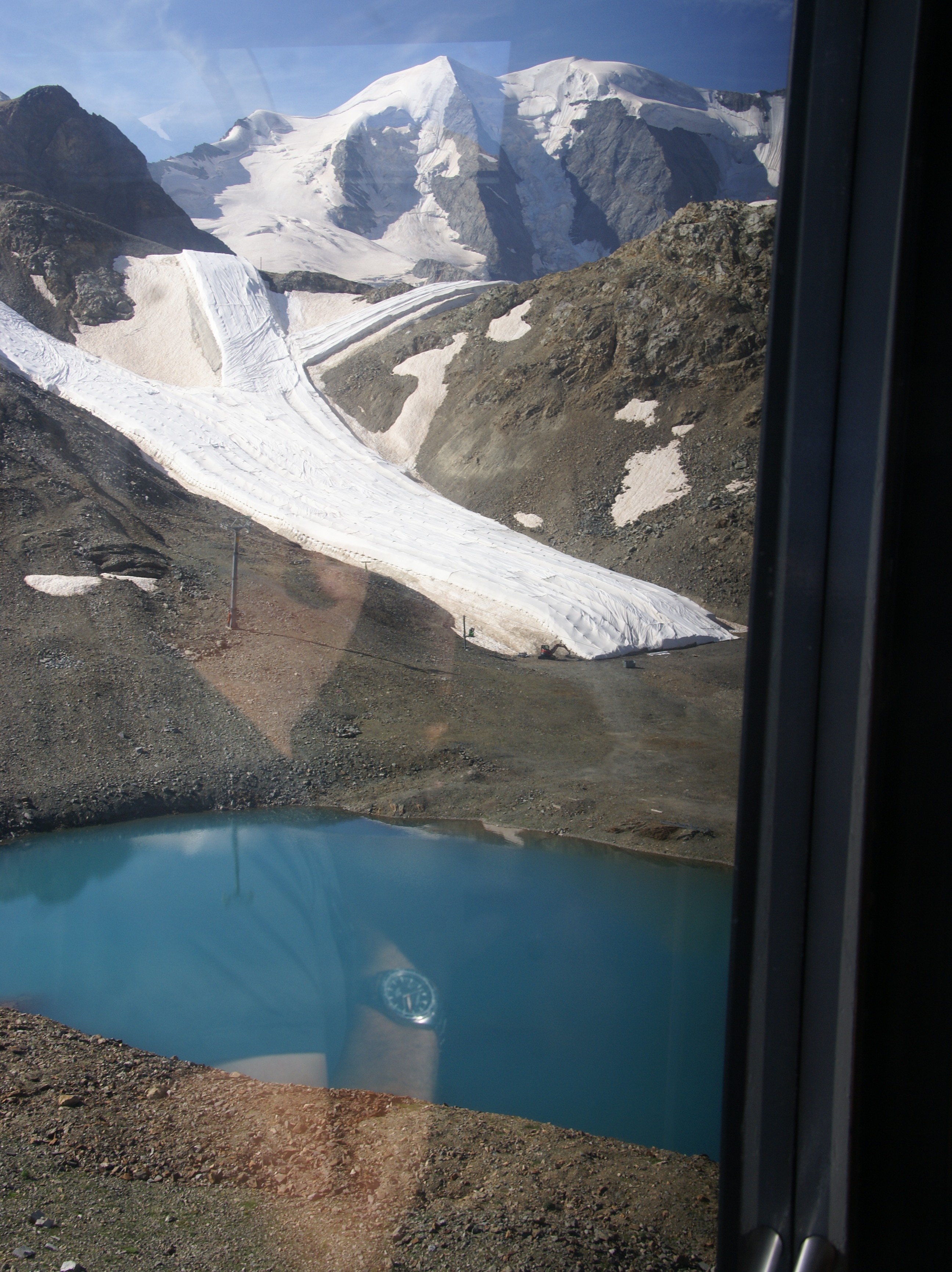Glacier protection felt